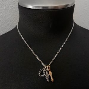 BCBGENERATION DAINTY NECKLACE PENDANT ARROW WING